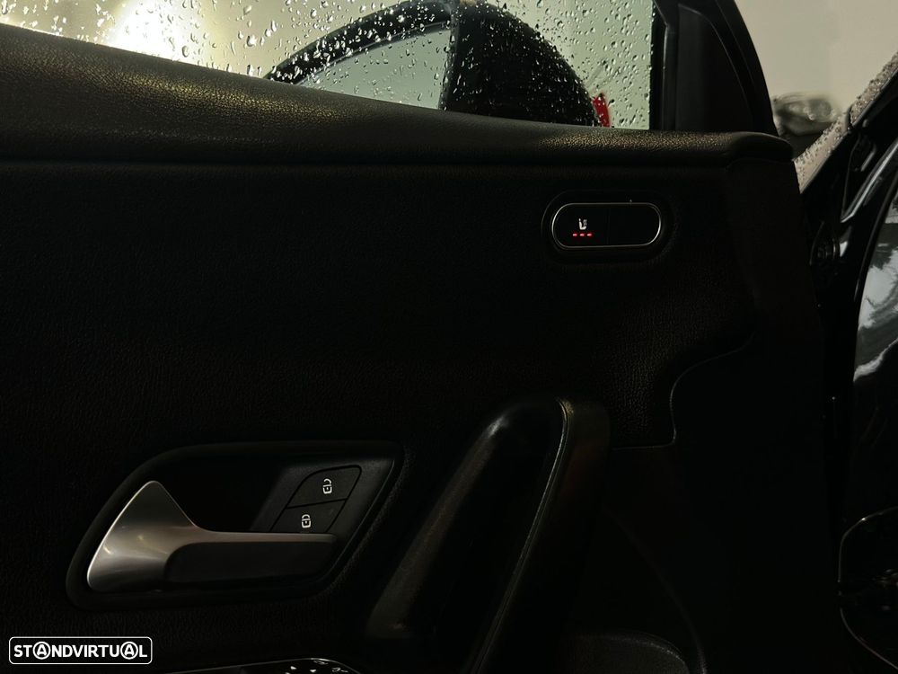 Mercedes-Benz A 180 d Business Solutions - 24