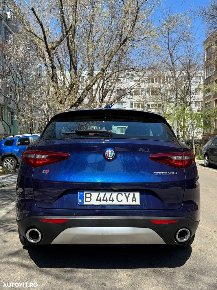 Alfa Romeo Stelvio 2.0 Turbo 16V AT8-Q4 Super - 5