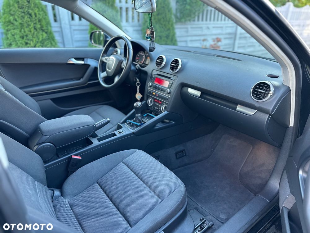 Audi A3 1.4 TFSI Attraction - 8
