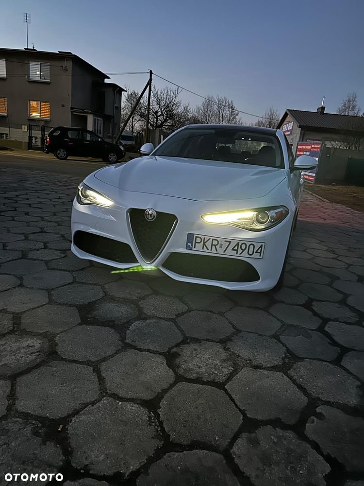 Alfa Romeo Giulia - 26