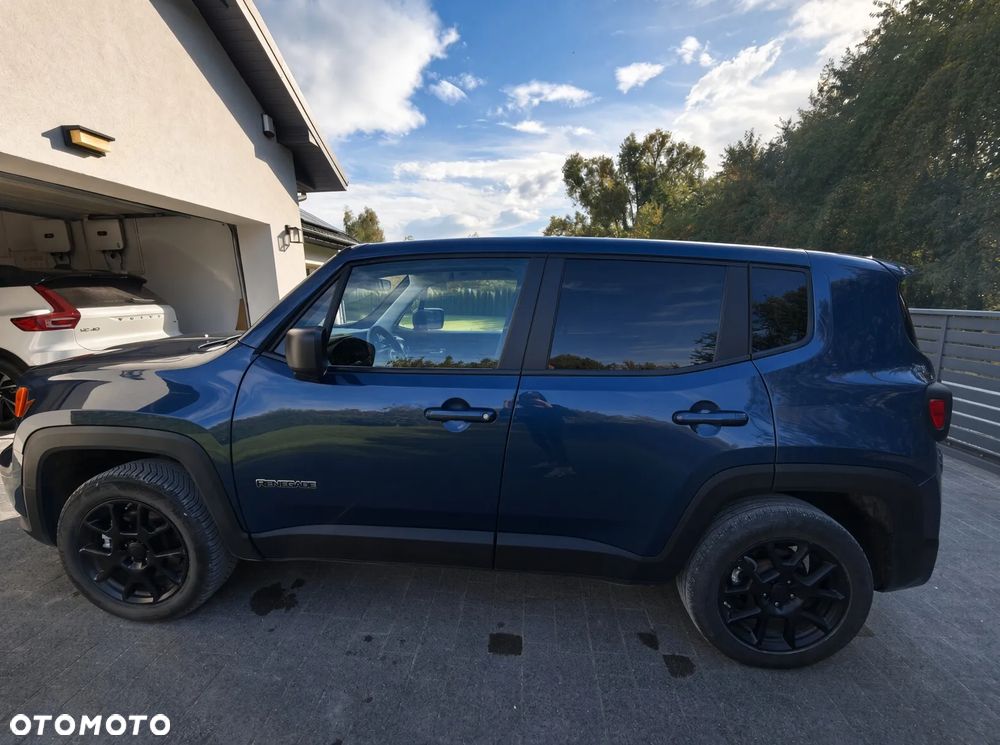 Jeep Renegade 2023 photo 3