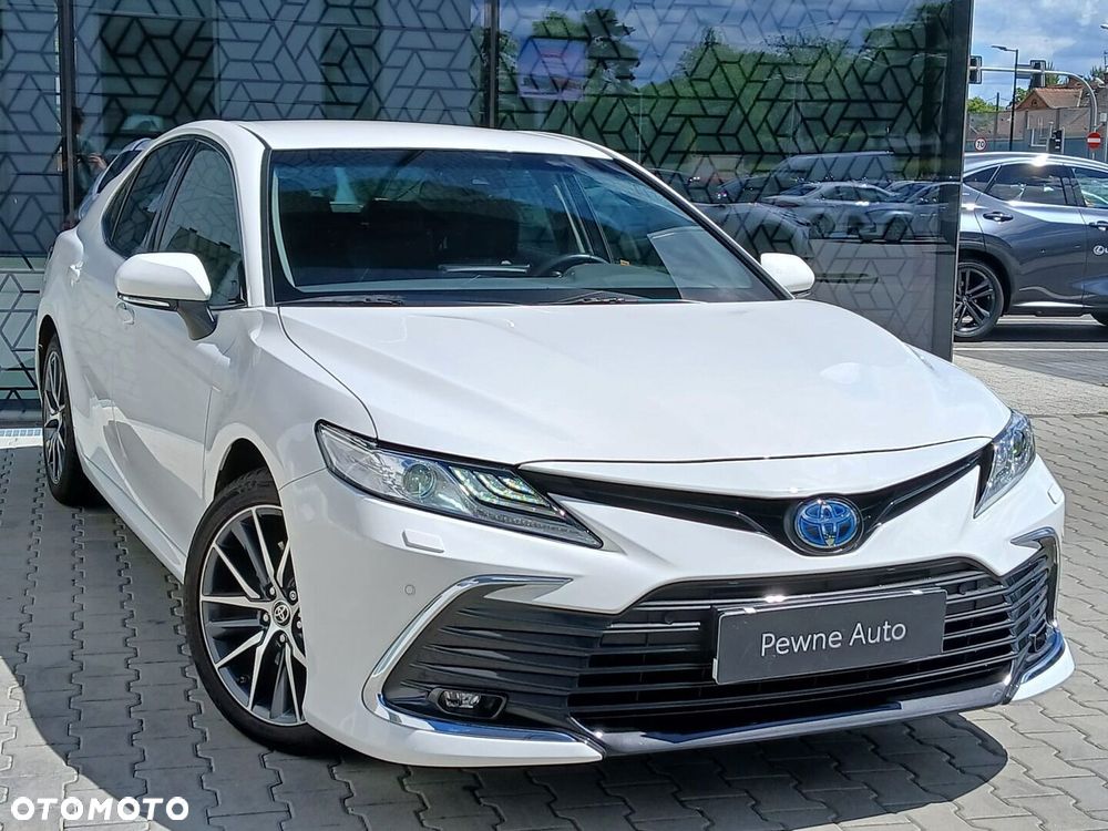 Toyota Camry - 9