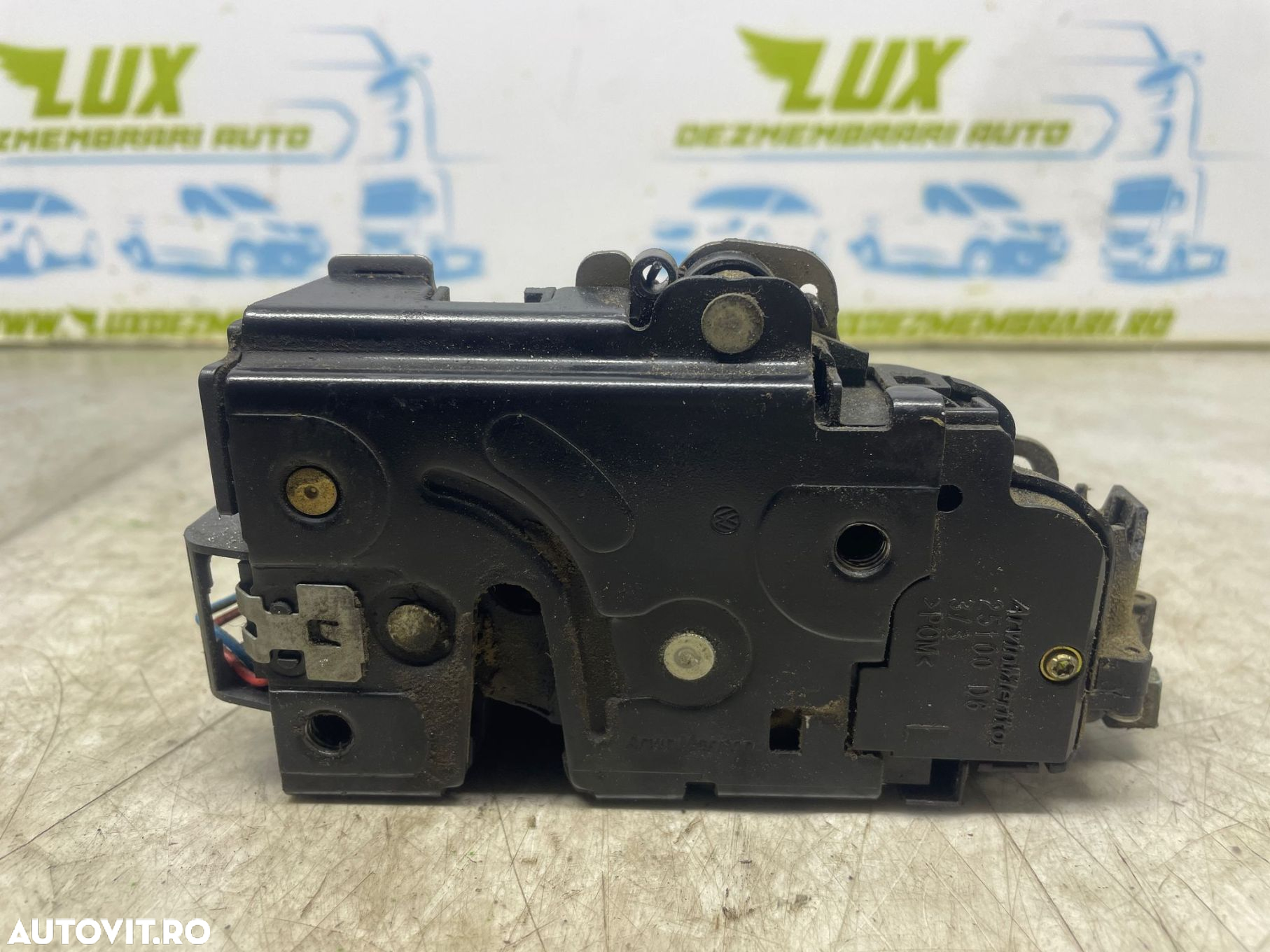 Broasca stanga fata 3d1837015 Volkswagen VW Golf 5 [2003 - 2009] - 5