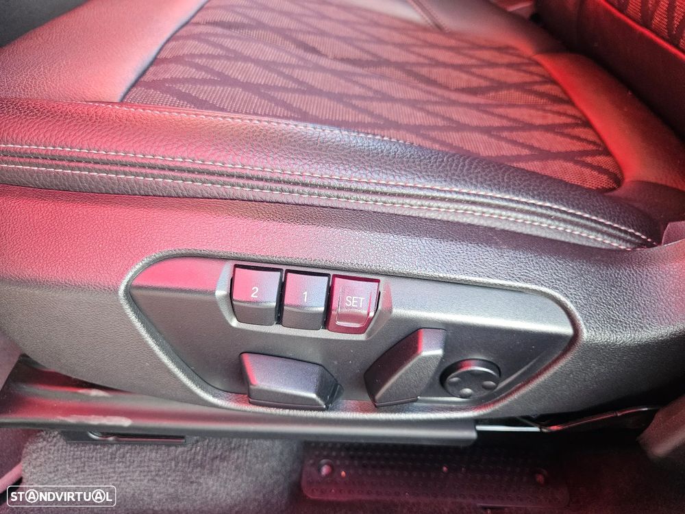 BMW X1 16 d sDrive xLine - 27