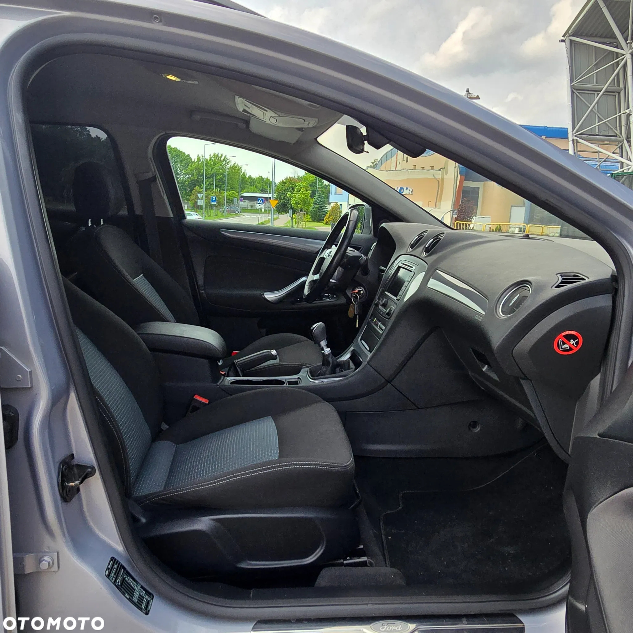 Ford Mondeo 2.0 TDCi Titanium - 25