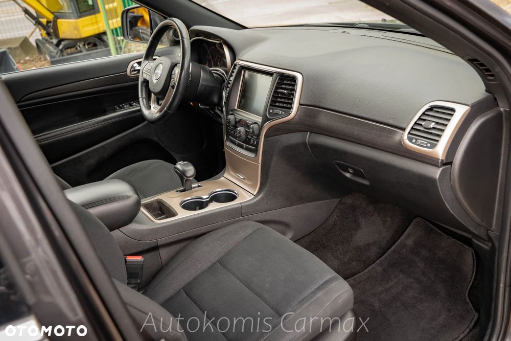 Jeep Grand Cherokee 3.6 V6 Laredo - 14