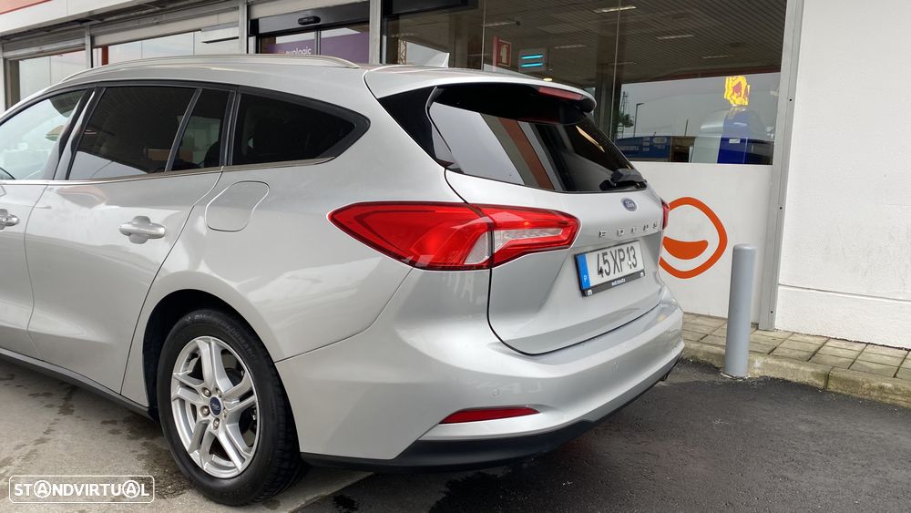Ford Focus SW 1.5 TDCi EcoBlue Business - 23