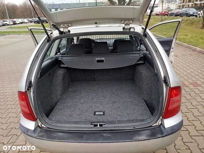 Skoda Octavia 1.6 Selection - 13