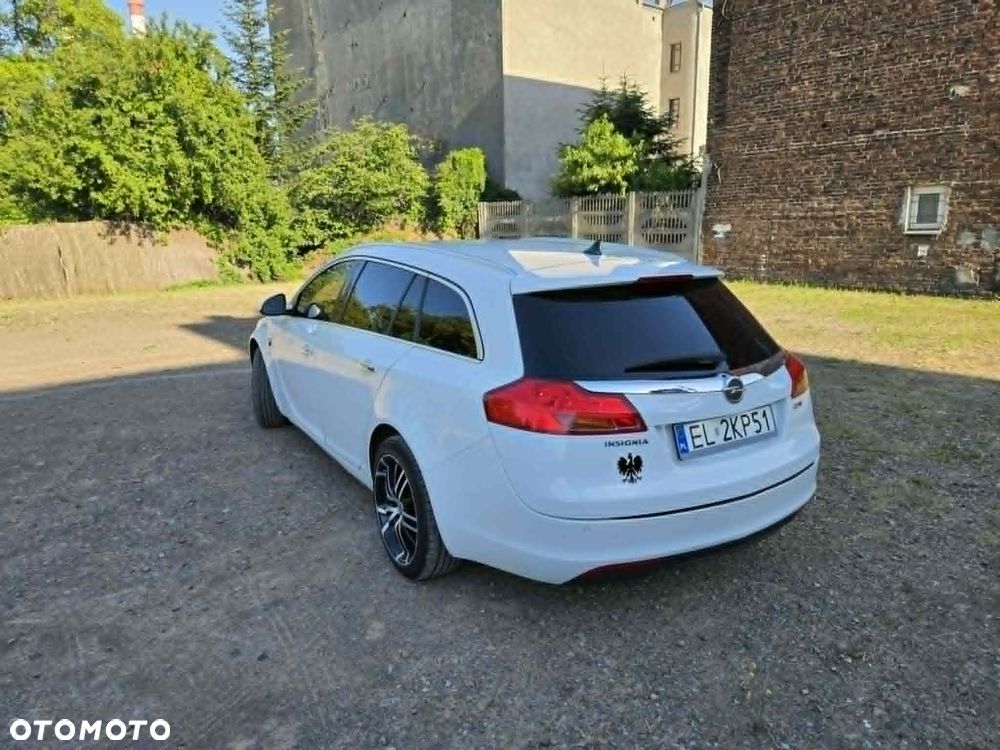 Opel Insignia 2.0 CDTI Cosmo - 3