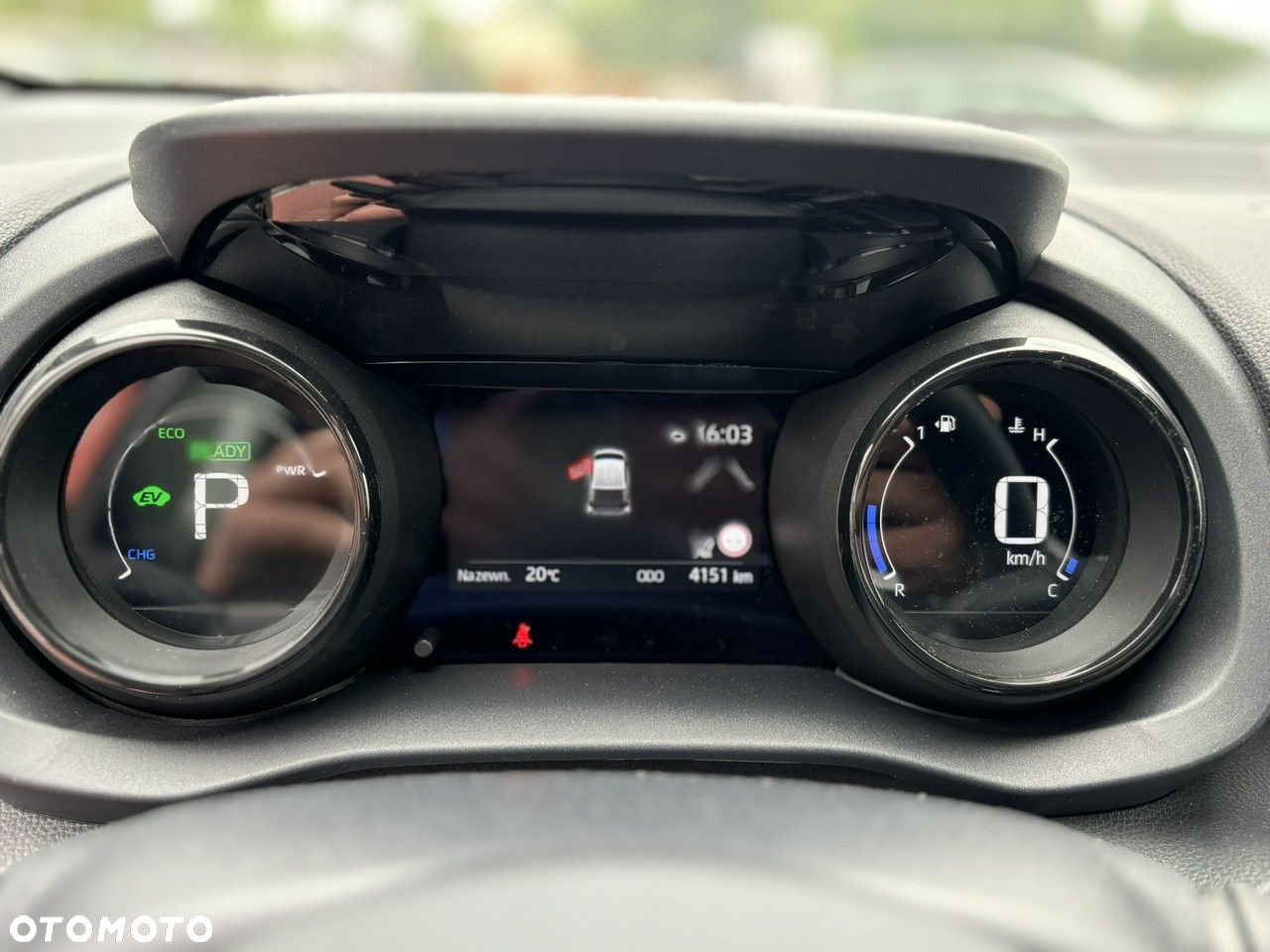Toyota Yaris - 18