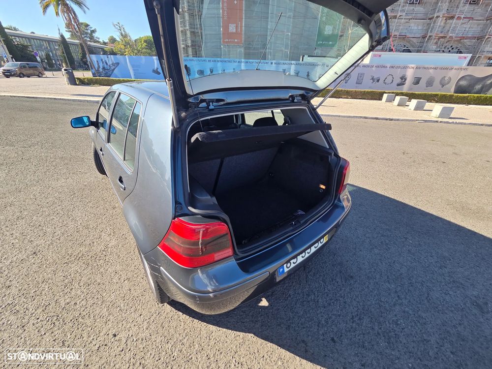 VW Golf 1.4i Confortline JE+AC - 16