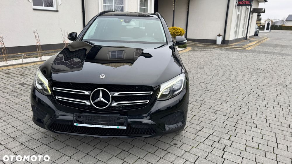 Mercedes-Benz GLC 220 d 4Matic 9G-TRONIC - 2