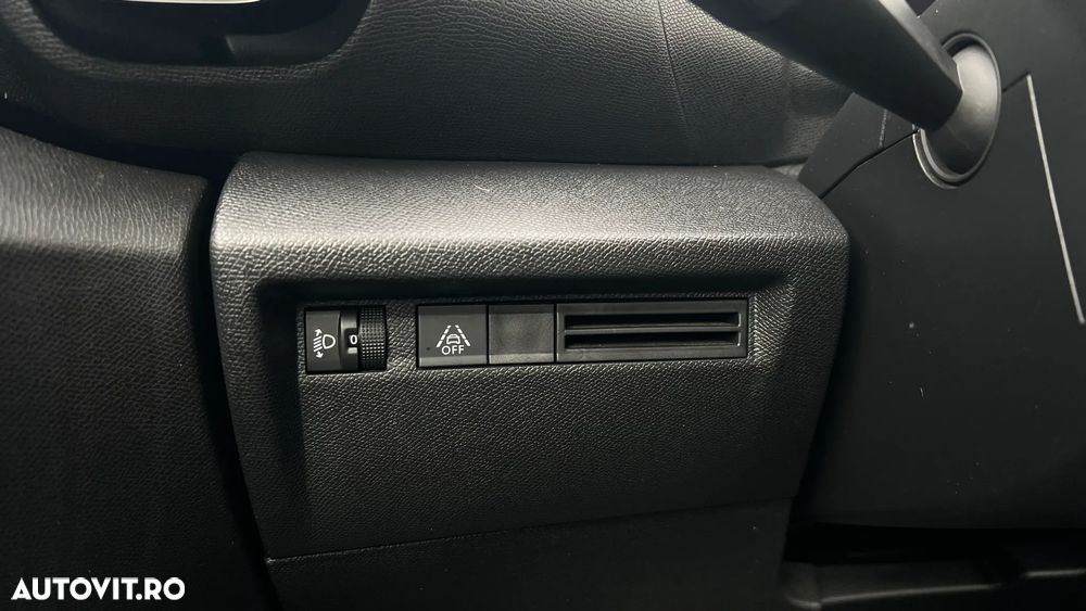 Citroën C4 BlueHDi 110 Stop&Start FEEL - 20