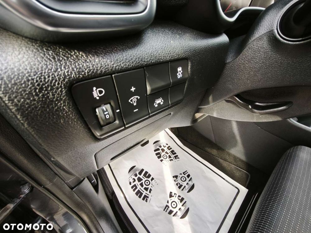 Kia Sportage - 13