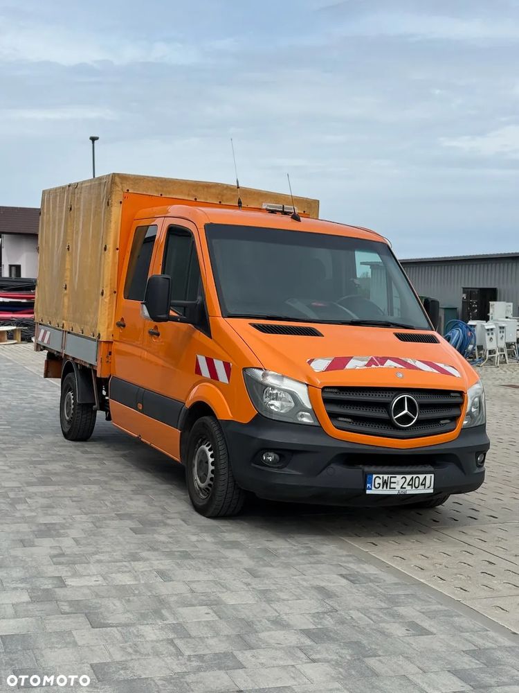 Mercedes-Benz Sprinter - 1