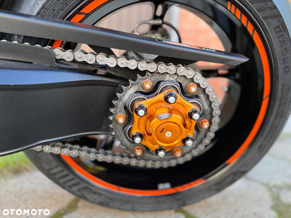 KTM Super Duke - 14