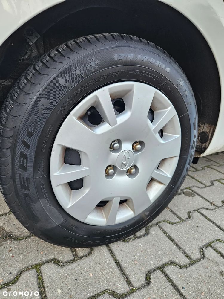 Hyundai i20 1.1 CRDi Classic + - 11