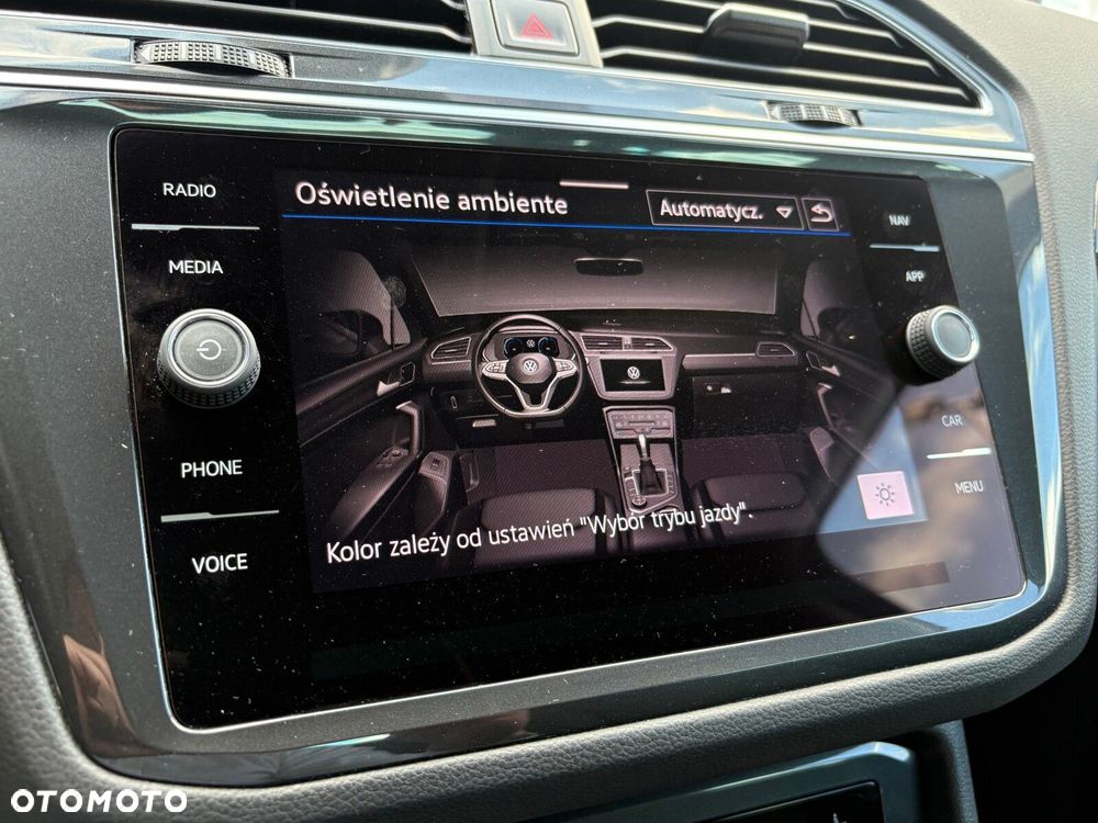 Volkswagen Tiguan - 38