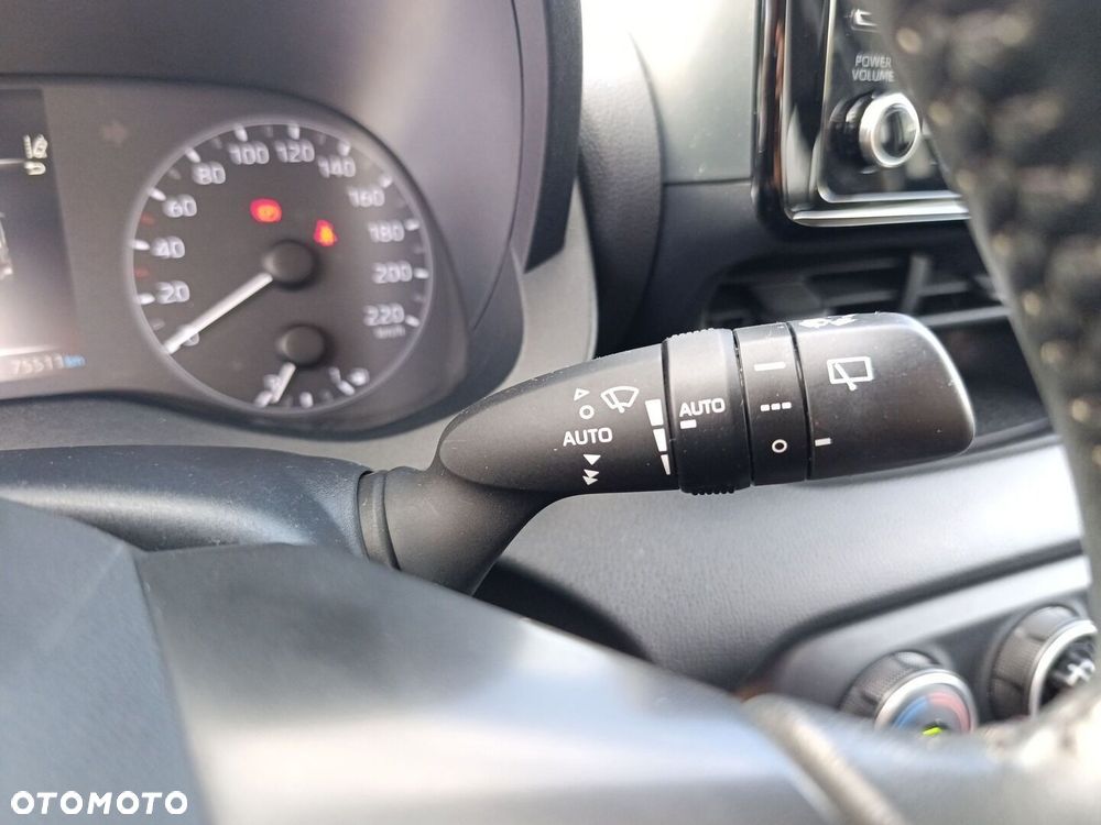 Toyota Yaris - 35
