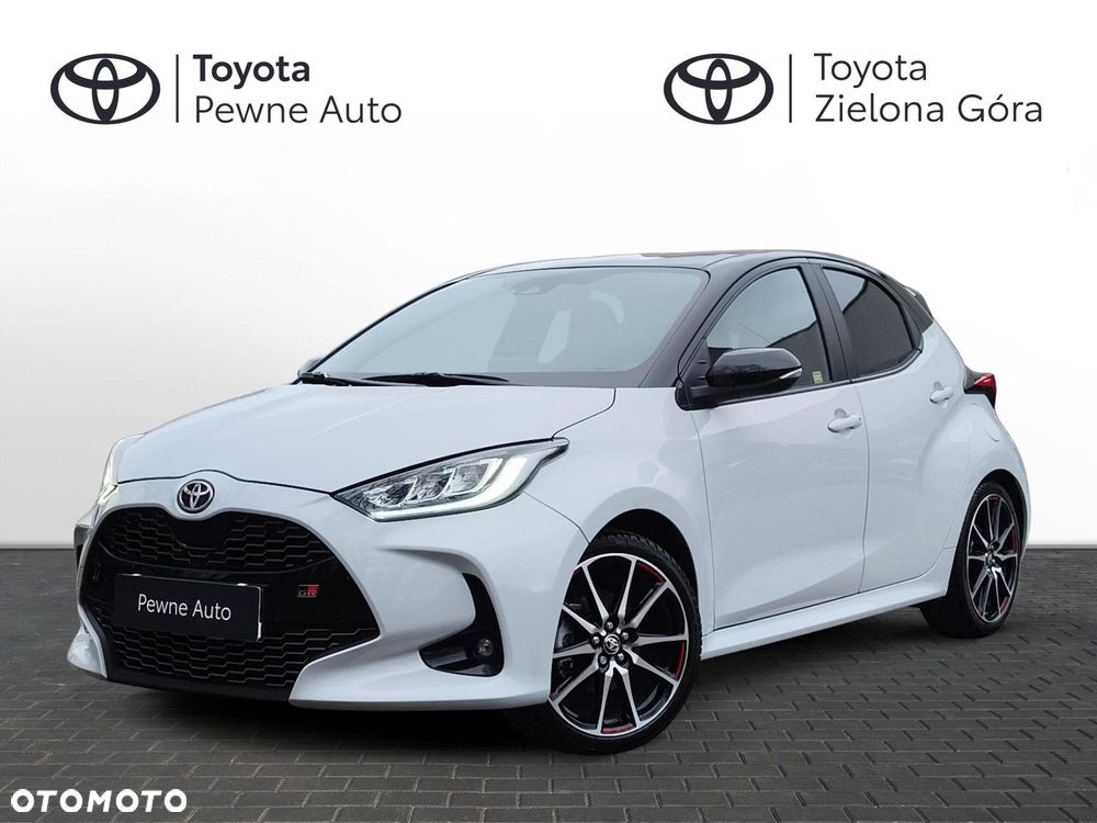 Toyota Yaris - 1