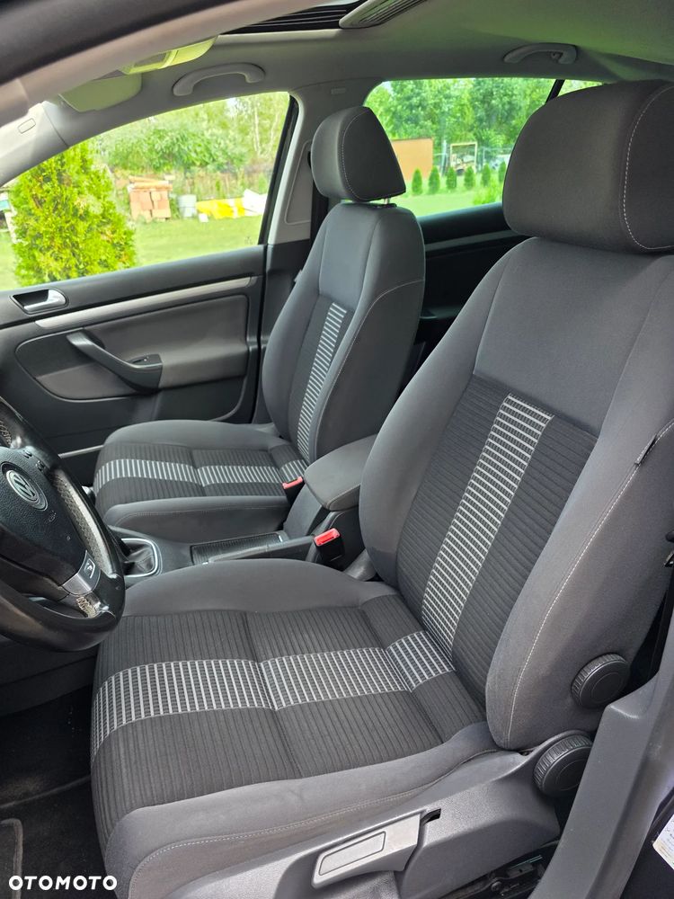 Volkswagen Golf 1.6 Tour Edition - 5