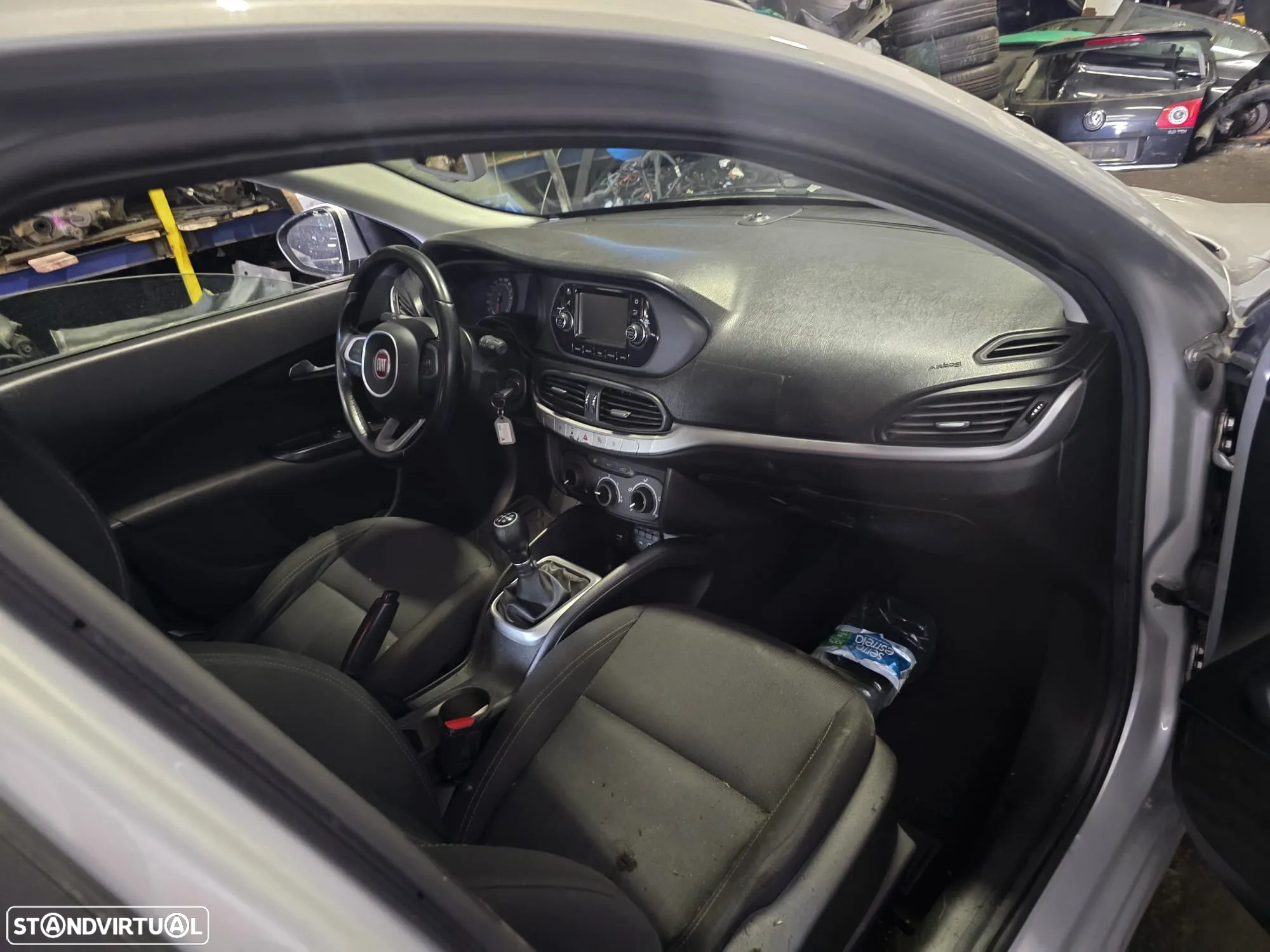 Fiat Tipo para peças - 3