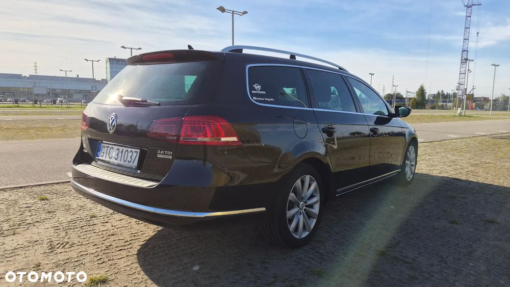 Volkswagen Passat 2.0 TDI BlueMotion Technology Comfortline - 6