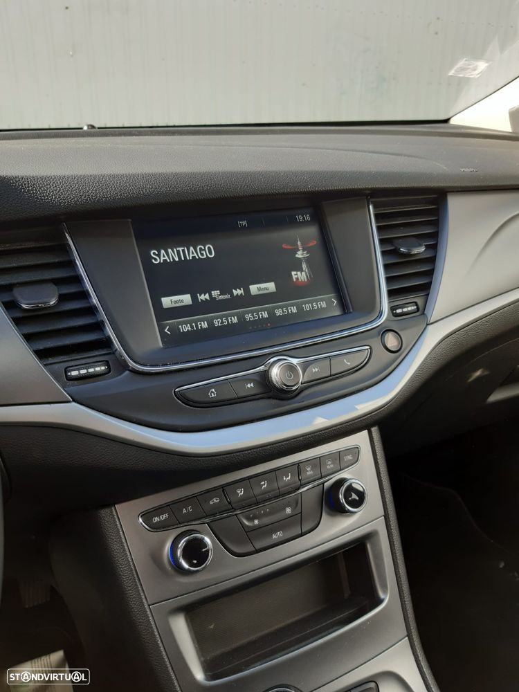 Opel Astra Sports Tourer 1.6 CDTI Ecotec Edition S/S - 10