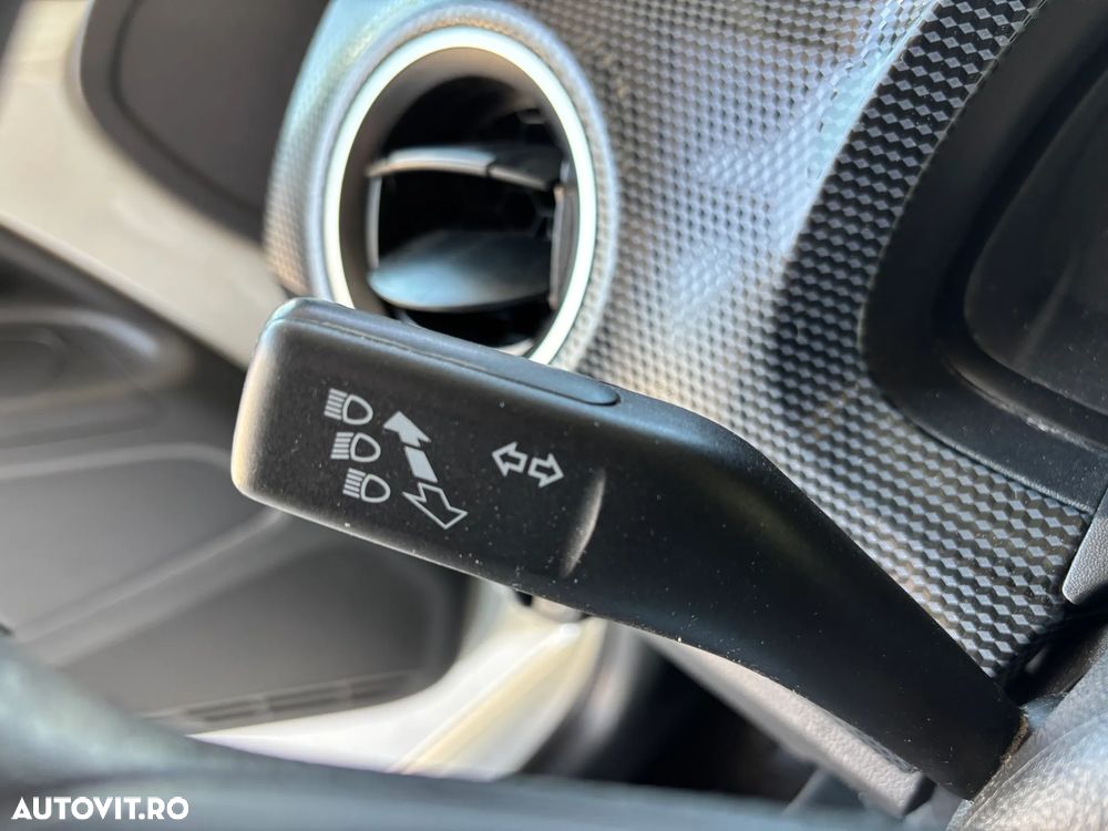 Volkswagen up! - 14