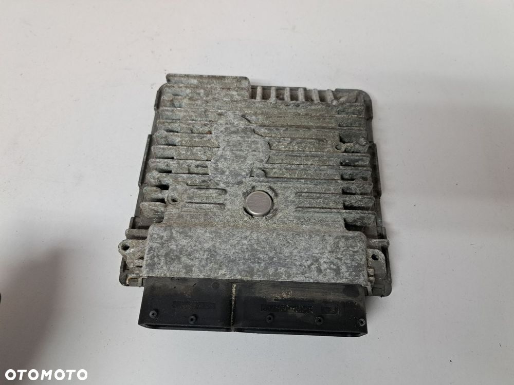 VW GOLF VI 1.6TDI 03L906023DQ STEROWNIK KOMPUTER SILNIKA - 4