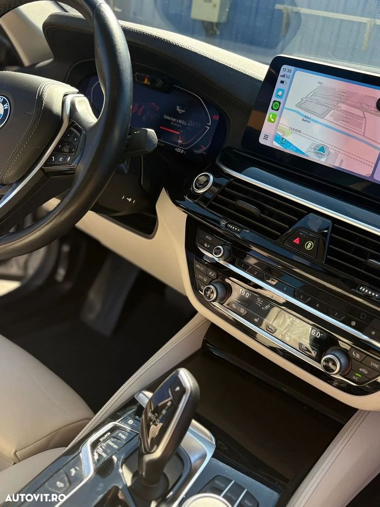 BMW Seria 5 540d xDrive AT MHEV - 18