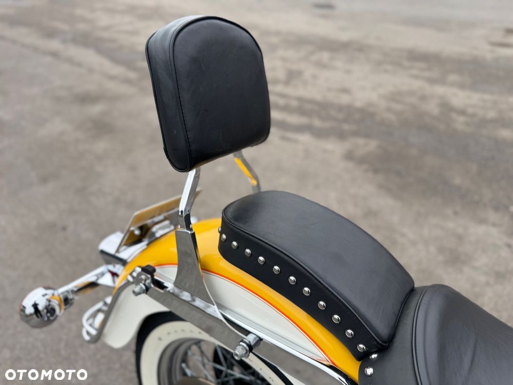 Harley-Davidson Softail Heritage Classic - 22