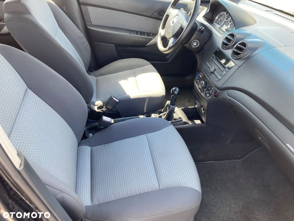 Chevrolet Aveo 1.2 - 30
