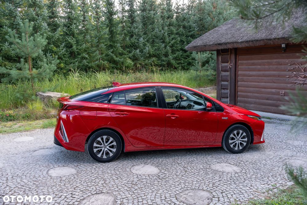 Toyota Prius Hybrid - 15