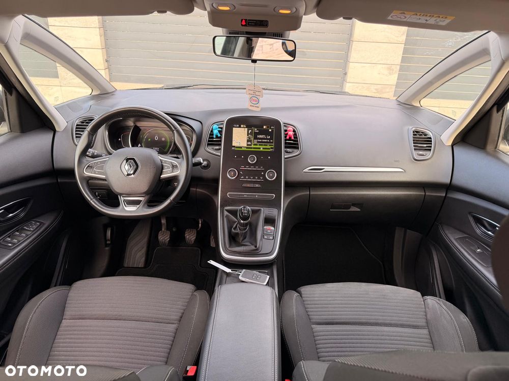 Renault Scenic BLUE dCi 120 BUSINESS EDITION - 14