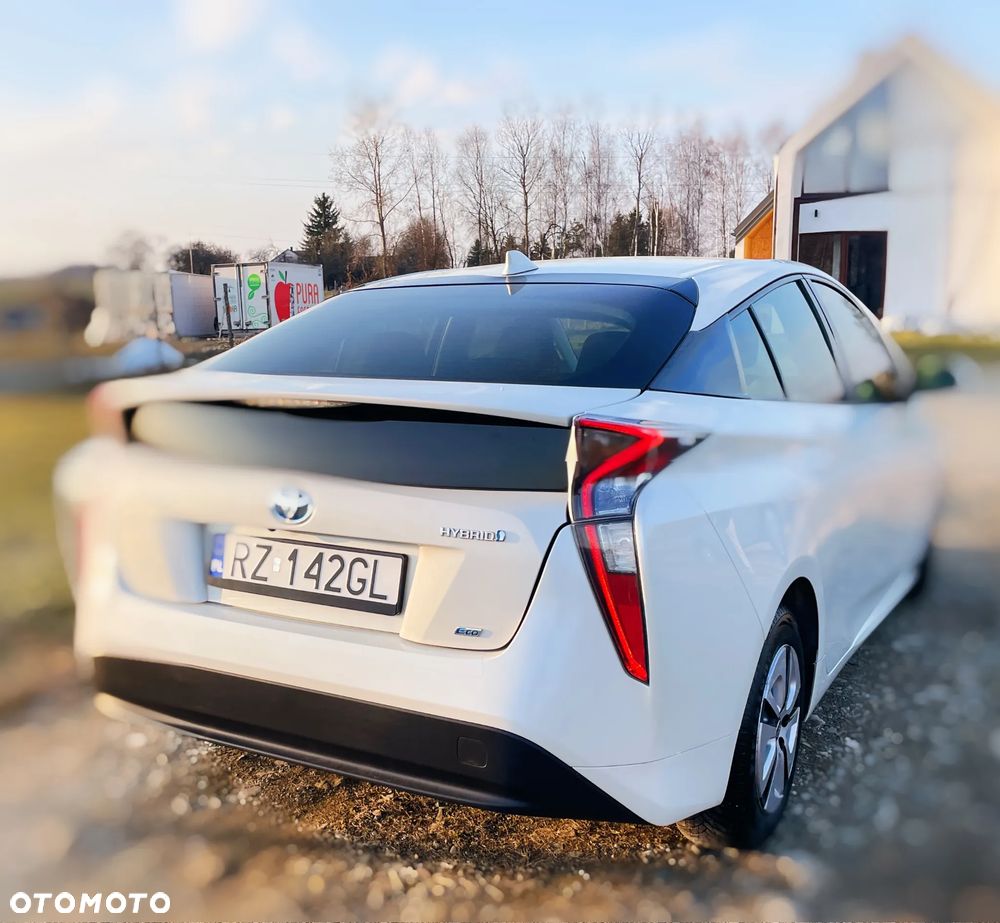 Toyota Prius 1.8 Hybrid Active - 9