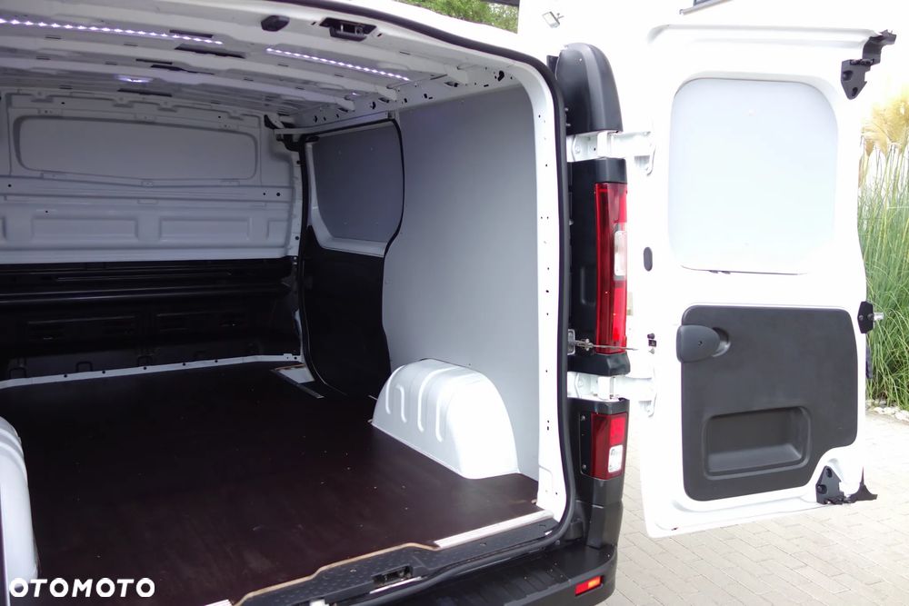 Renault Trafic Automat  2.0 Dci 145 KM  L1H1 Klima Kamera Webasto - 11