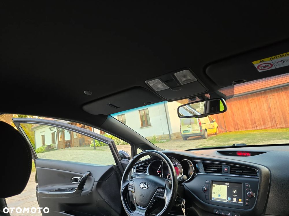 Kia Ceed 1.6 CRDi DCT GT Line - 16