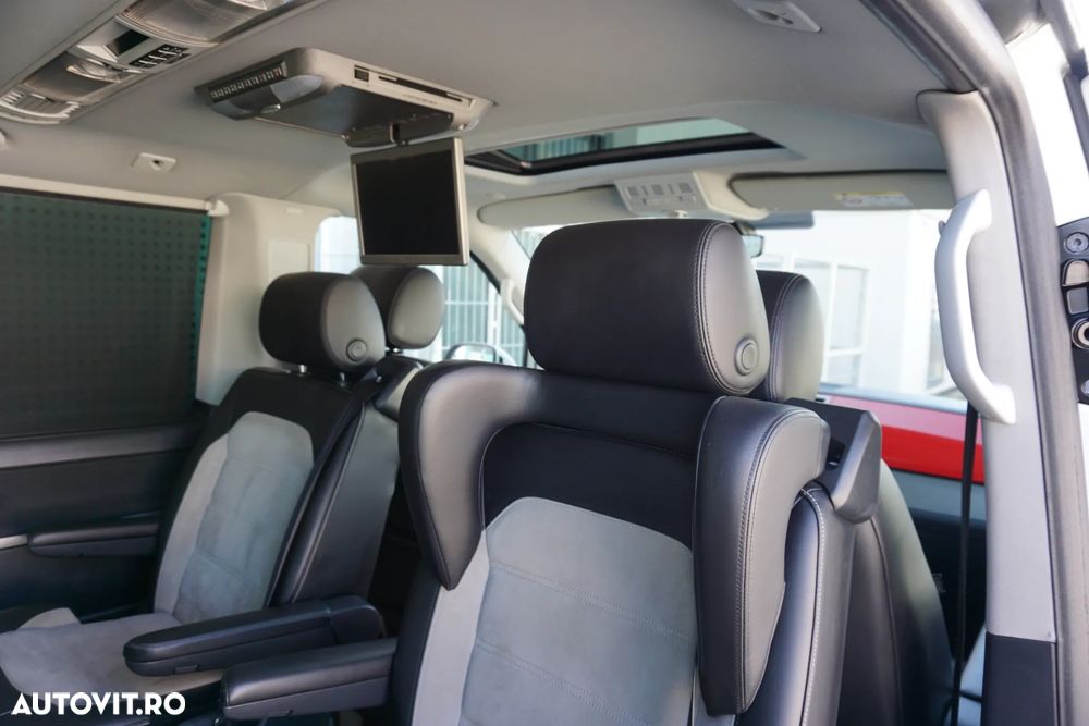 Volkswagen Multivan - 25