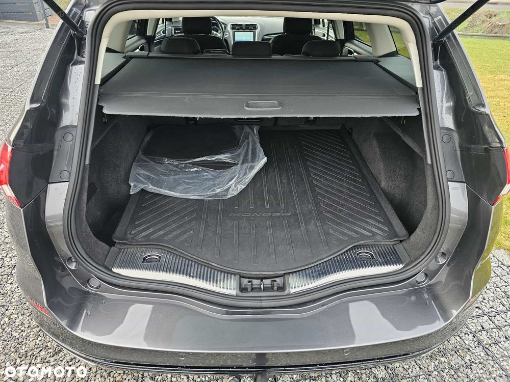 Ford Mondeo 2.0 EcoBlue Titanium - 20