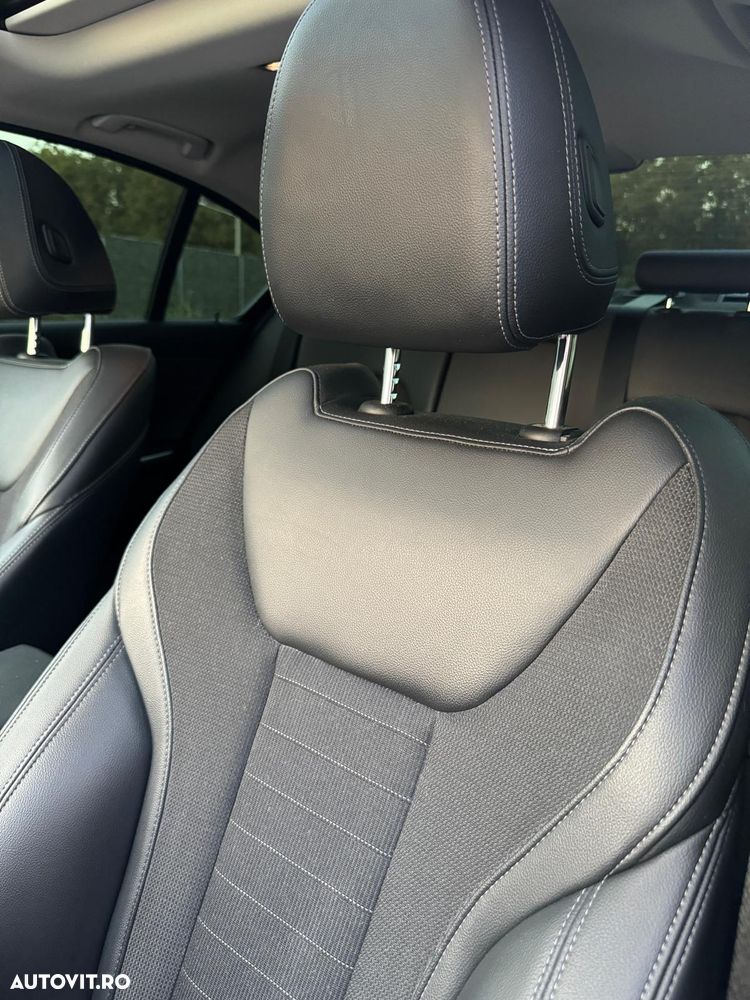 BMW Seria 3 320i xDrive Aut. Sport Line - 9