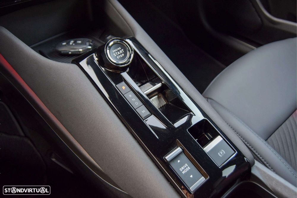 Alfa Romeo Junior 1.2 Sport Speciale eDCT6 - 33