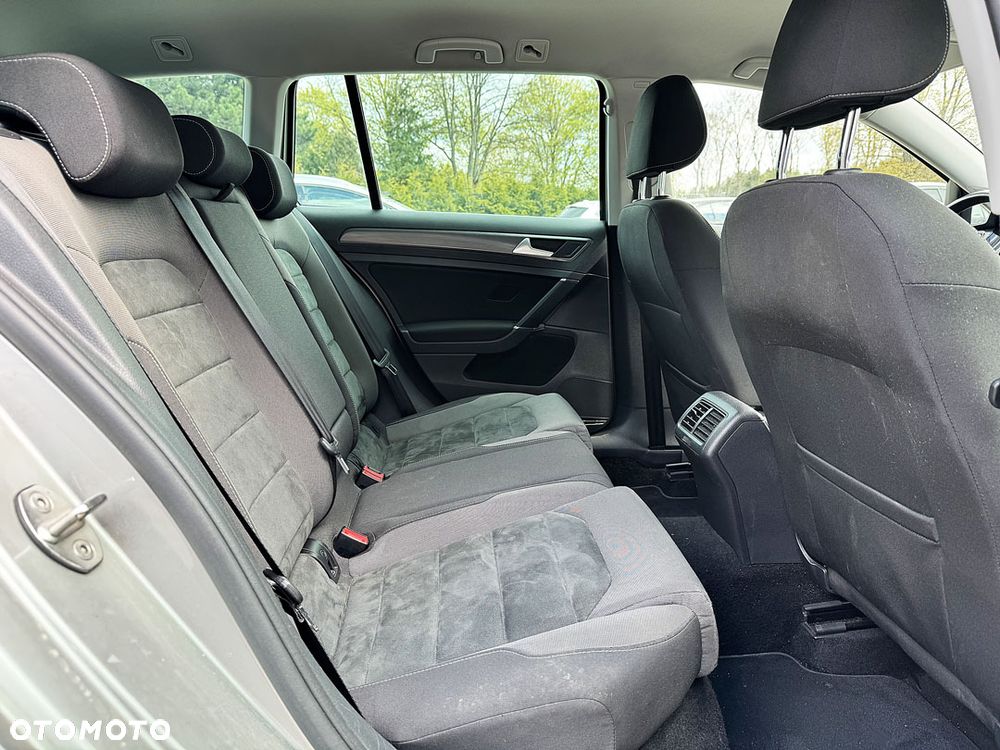 Volkswagen Golf 1.6 TDI SCR Trendline - 33