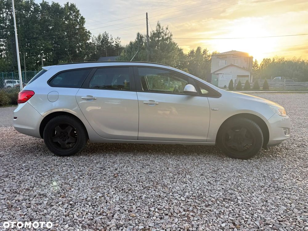 Opel Astra 1.4 T Cosmo - 3