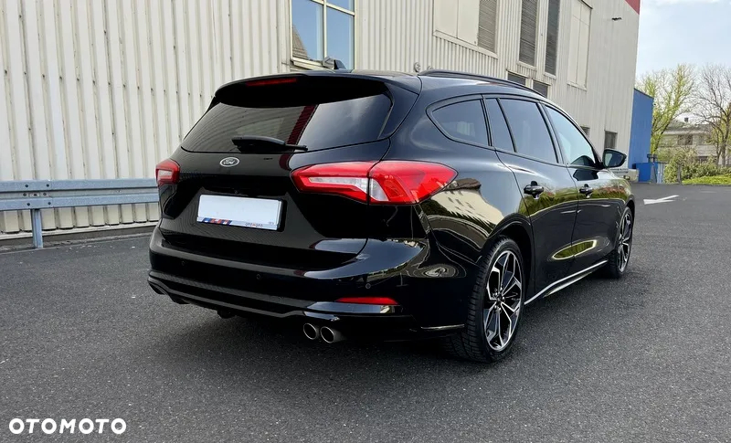 Ford Focus Turnier 1.5 EcoBoost Start-Stopp-System ST-LINE - 15