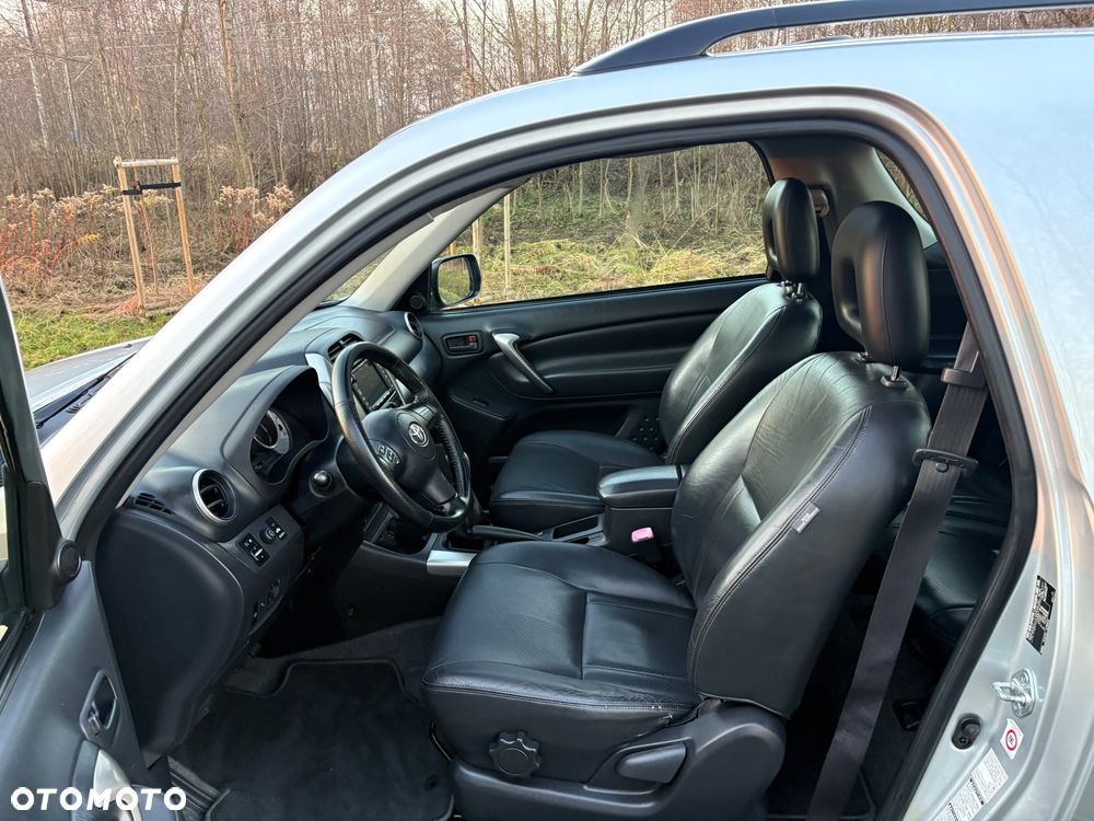 Toyota RAV4 4x4 Executive - 9