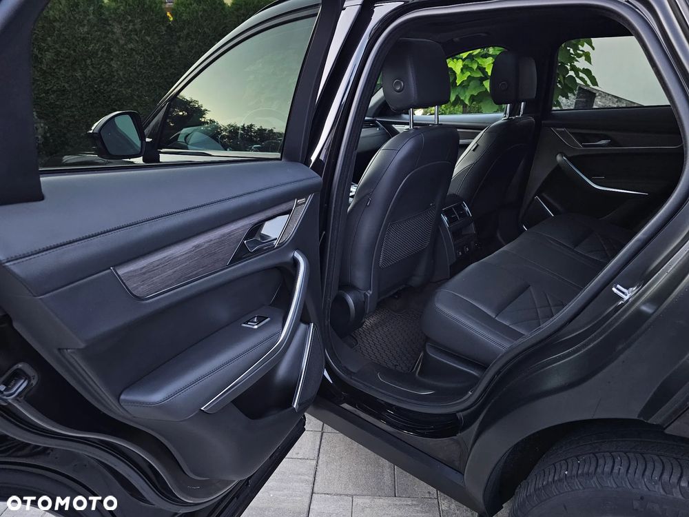 Jaguar F-Pace P250 AWD R-Dynamic S - 14