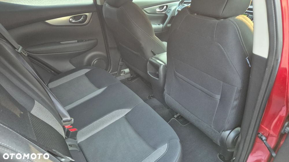 Nissan Qashqai 1.3 DIG-T N-Connecta DCT - 6