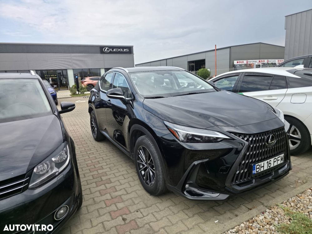 Lexus Seria NX - 4