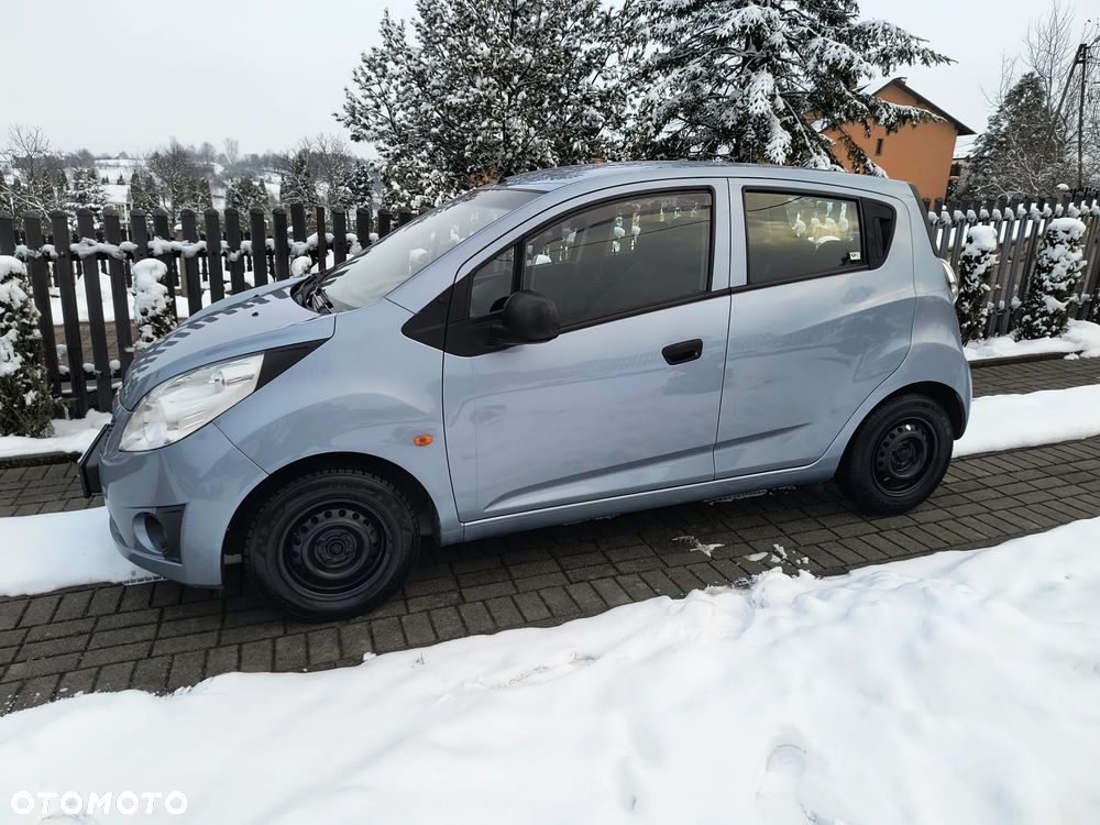 Chevrolet Spark 1.0 Base - 11